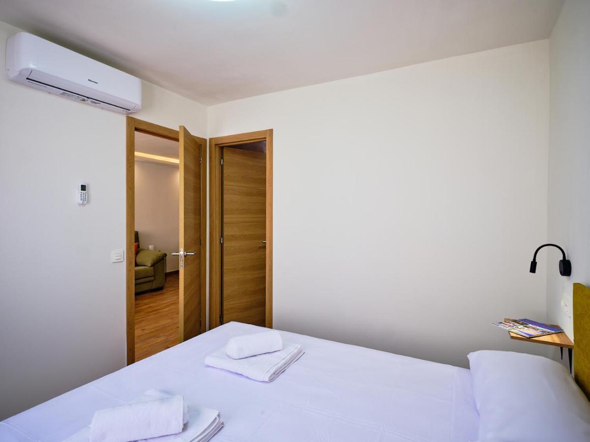 Leo Home- Bright & Centric 3 Bedrooms Apartment With Private Parking Included Malaga Ngoại thất bức ảnh